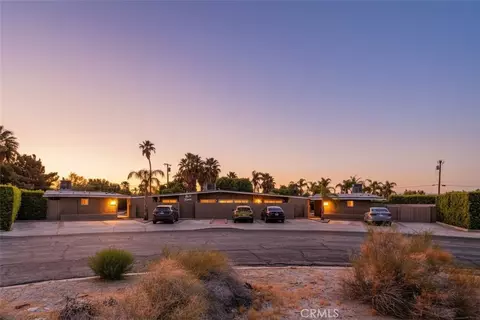 2200 E Sahara Rd, Palm Springs, CA 92262