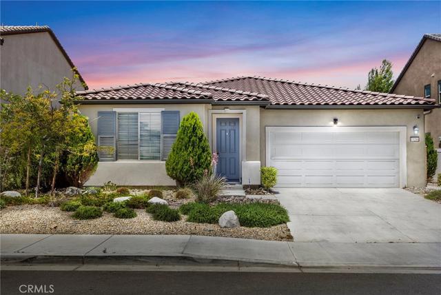13286 Homeland St, Victorville, CA 92392