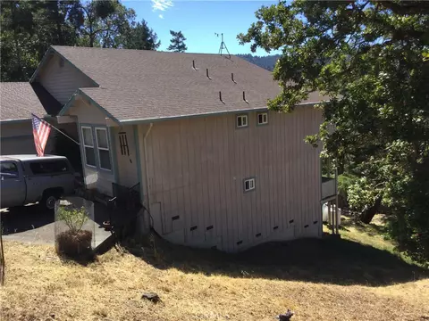 Exterior - 25958 Hawk, Willits, CA 95490 photo 3 of 7