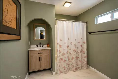 Bath - 3934 Brockton, Riverside, CA 92501 photo 1 of 4