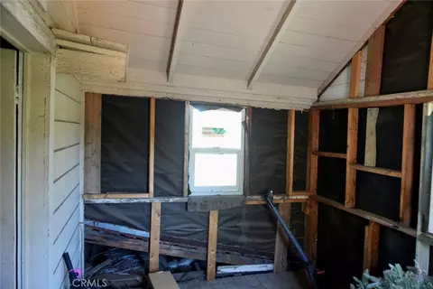 Entry Way - 3934 Brockton, Riverside, CA 92501 photo 4 of 4