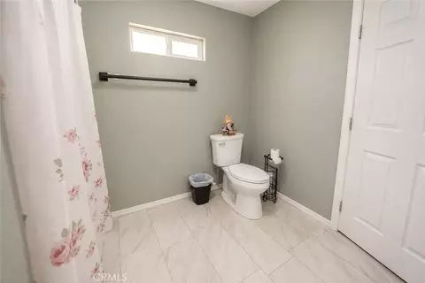 Bath - 3934 Brockton, Riverside, CA 92501 photo 3 of 4