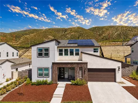 15890 Butterfly, Fontana, CA 92336