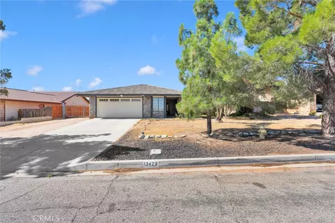 13423 Palm, Hesperia, CA 92344