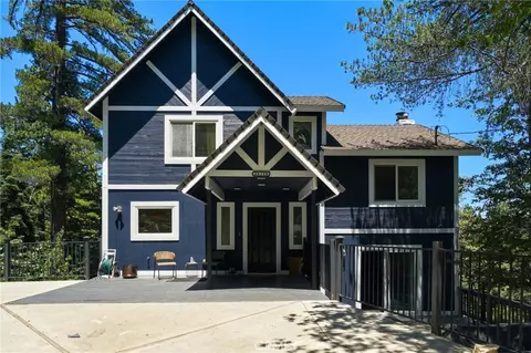 26210 Circle Dr, Lake Arrowhead, CA 92352