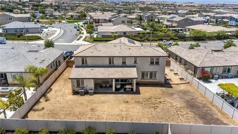 View/Area - 13862 Mardi Gras, Riverside, CA 92503 photo 3 of 7