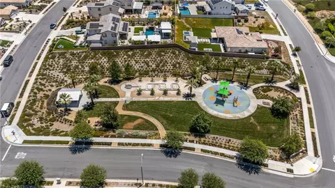 View/Area - 13862 Mardi Gras, Riverside, CA 92503 photo 6 of 7