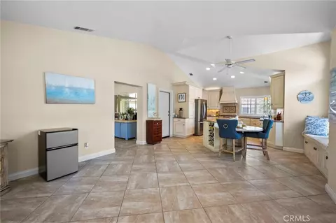 Entry Way - 497 Bannister Way #B, Simi Valley, CA 93065 photo 4 of 6