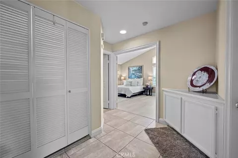 Entry Way - 497 Bannister Way #B, Simi Valley, CA 93065 photo 5 of 6