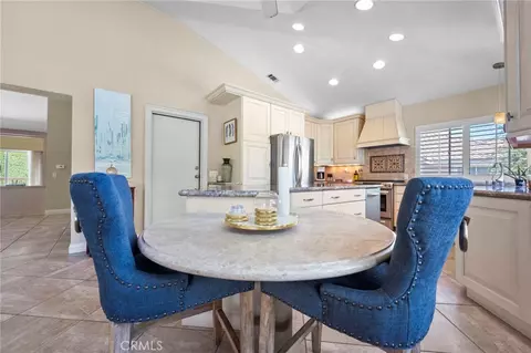 Dining - 497 Bannister Way #B, Simi Valley, CA 93065 photo 1 of 1