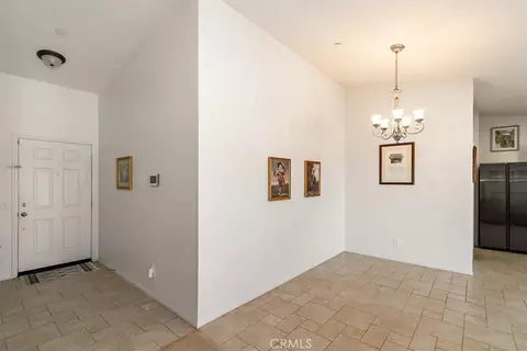 Entry Way - 905 Broadway, Barstow, CA 92311 photo 2 of 3