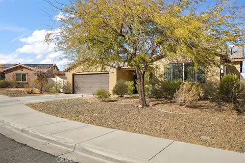 Exterior - 905 Broadway, Barstow, CA 92311 photo 2 of 8