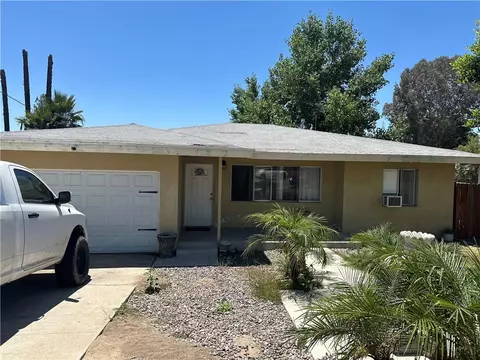 1475 E Marshall Blvd, San Bernardino, CA 92404
