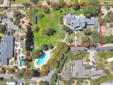 View/Area - 750 Jericho, Fallbrook, CA 92028 photo 4 of 5