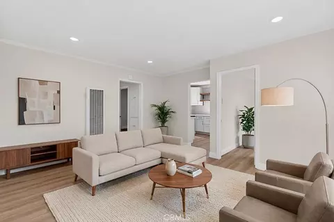 Living - 925 E Appleton, Long Beach, CA 90802 photo 1 of 5