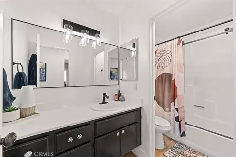 Bath - 1748 Eastview Ave, Upland, CA 91784 photo 5 of 5
