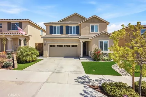 11767 Trailwood Ct, Corona, CA 92883