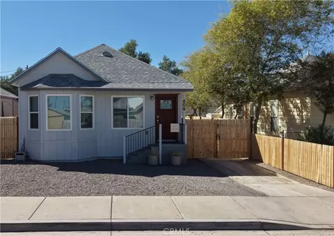 404 D St, Needles, CA 92363