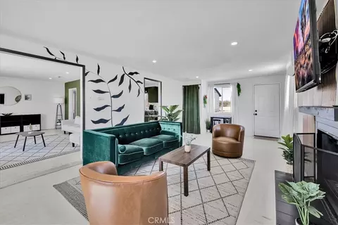 Living - 5050 1st E, Joshua Tree, CA 92252 photo 7 of 8