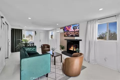 Living - 5050 1st E, Joshua Tree, CA 92252 photo 5 of 8