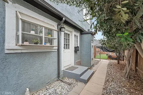 Exterior - 3974 5th St, Riverside, CA 92501 photo 3 of 4