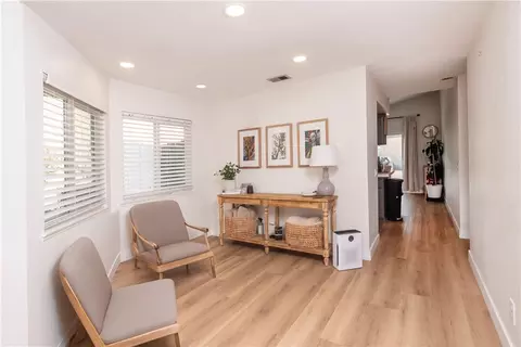 Entry Way - 1237 S Althea Ave, Rialto, CA 92376 photo 2 of 4