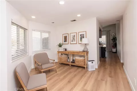 Entry Way - 1237 S Althea Ave, Rialto, CA 92376 photo 3 of 5