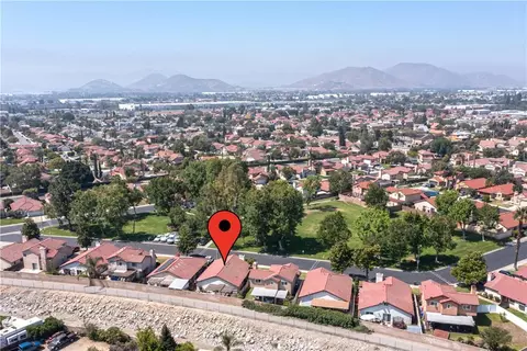 View/Area - 1237 S Althea Ave, Rialto, CA 92376 photo 2 of 6