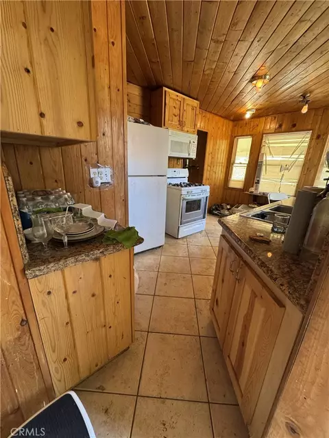 1459 Ross St, Wrightwood, CA 92397 photo 4