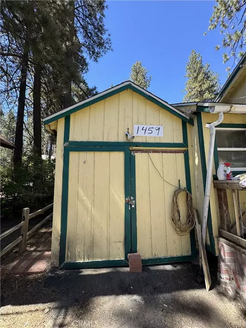 1459 Ross St, Wrightwood, CA 92397 photo 5