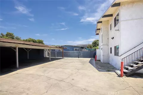 8219 2nd St, Paramount, CA 90723 photo 4