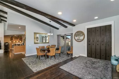 Entry Way - 15201 Pocahantas, Apple Valley, CA 92307 photo 1 of 3
