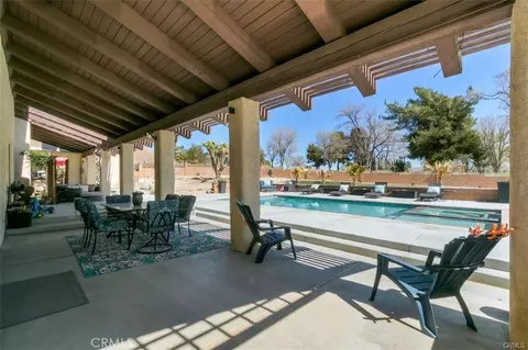 Exterior - 15201 Pocahantas, Apple Valley, CA 92307 photo 1 of 10