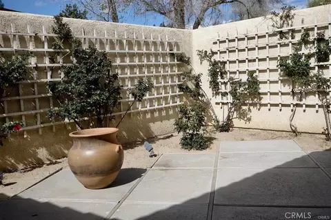 Exterior - 15201 Pocahantas, Apple Valley, CA 92307 photo 4 of 10