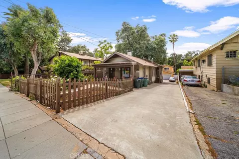 1419 El Sereno, Pasadena, CA 91103