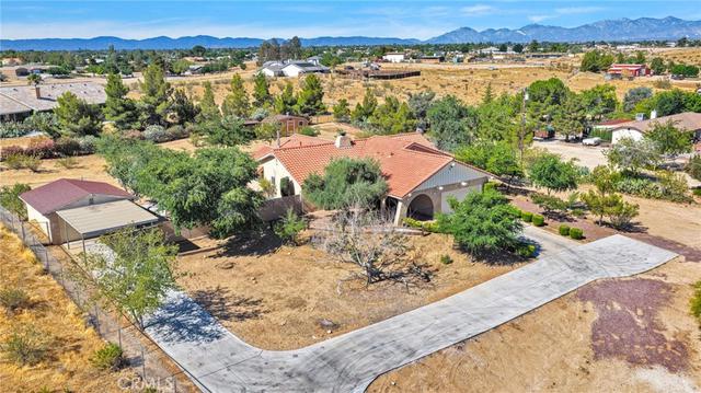 18663 Mojave St, Hesperia, CA 92345