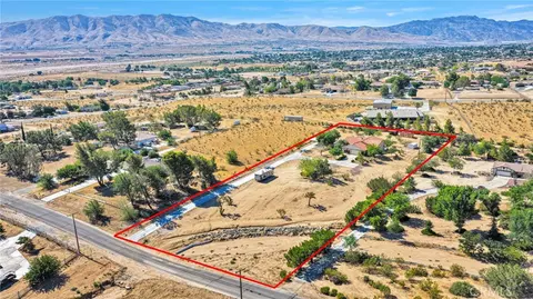 View/Area - 18663 Mojave St, Hesperia, CA 92345 photo 7 of 8