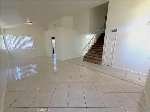 Living - 39858 Amberley Cir, Temecula, CA 92591 photo 2 of 5