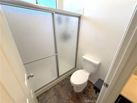 Bath - 39858 Amberley Cir, Temecula, CA 92591 photo 4 of 4