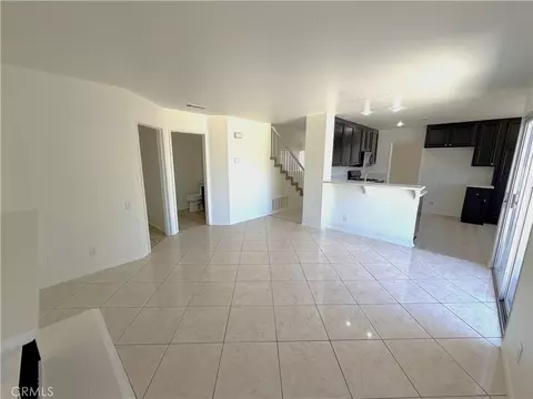 Living - 39858 Amberley Cir, Temecula, CA 92591 photo 4 of 5