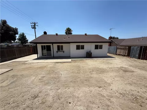 1502 Berkeley Dr, Redlands, CA 92374 photo 26