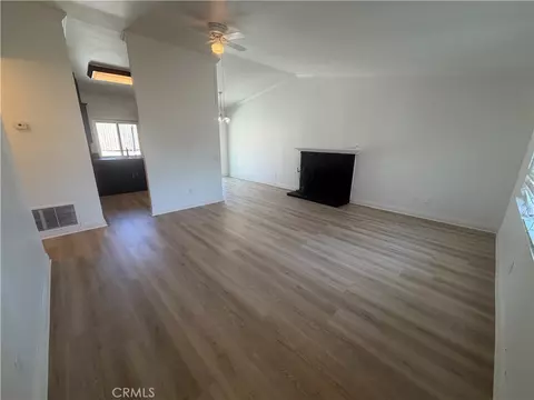 1502 Berkeley Dr, Redlands, CA 92374 photo 3