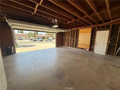 1502 Berkeley Dr, Redlands, CA 92374 photo 32