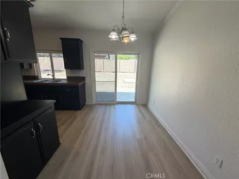 1502 Berkeley Dr, Redlands, CA 92374 photo 6