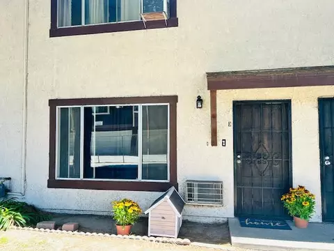 Exterior - 7304 Exeter St #E, Paramount, CA 90723 photo 2 of 8