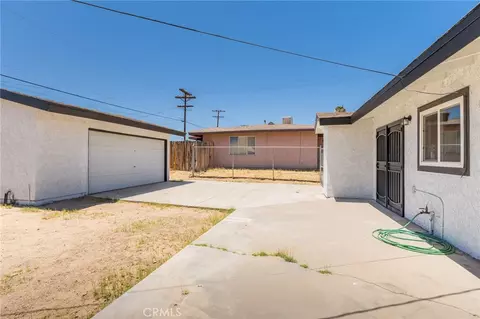 Exterior - 1148 E Virginia Way, Barstow, CA 92311 photo 4 of 4