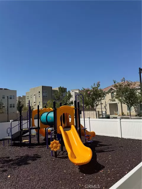 Exterior - 5355 N Alumni, San Bernardino, CA 92407 photo 3 of 5