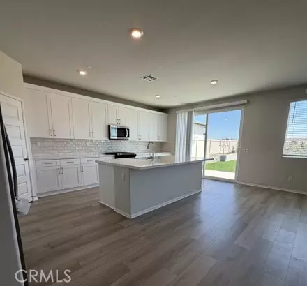 35259 Els, Beaumont, CA 92223 photo 9