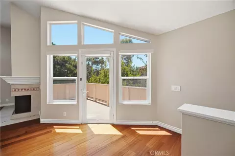 Living - 8 Magellan Aisle, Irvine, CA 92620 photo 2 of 7
