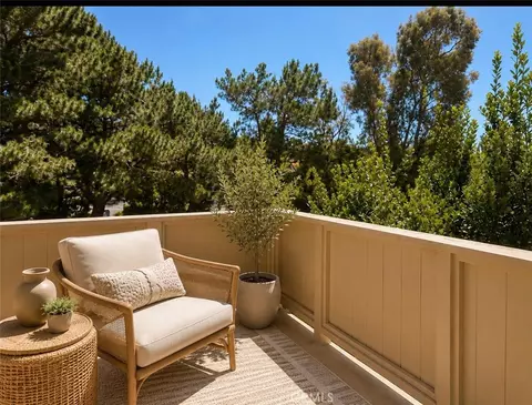 Exterior - 8 Magellan Aisle, Irvine, CA 92620 photo 2 of 2